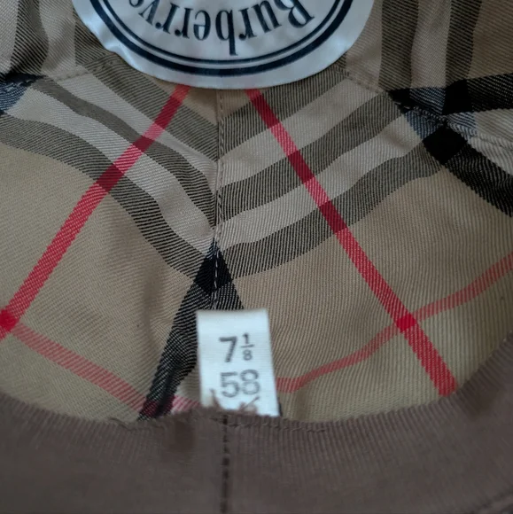 Burberry Vintage Bucket Hat | M - Picture 5 of 7